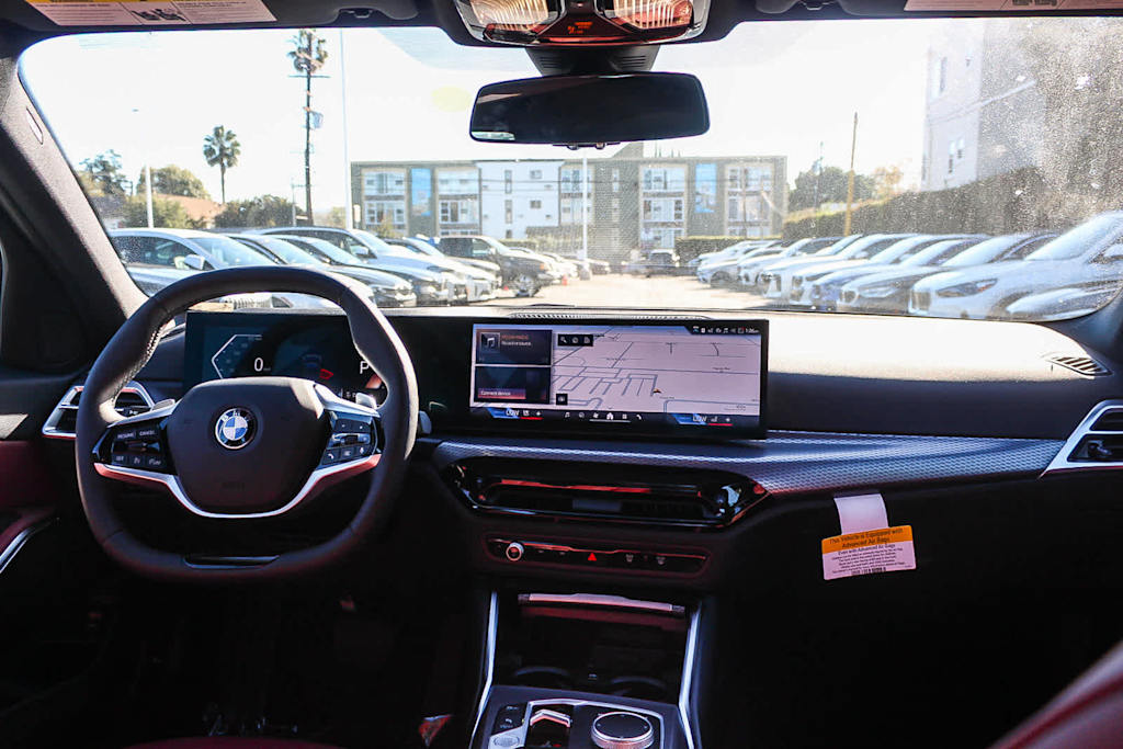 Thumbnail: 2026 BMW 3 Series - 2