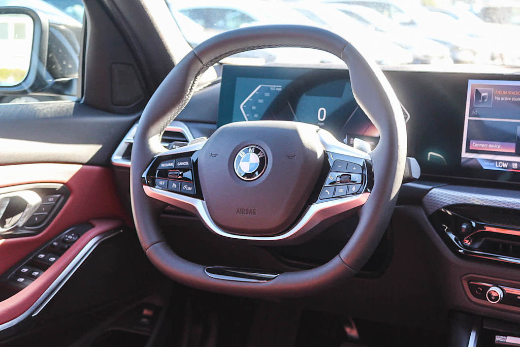 Thumbnail: 2026 BMW 3 Series - 9