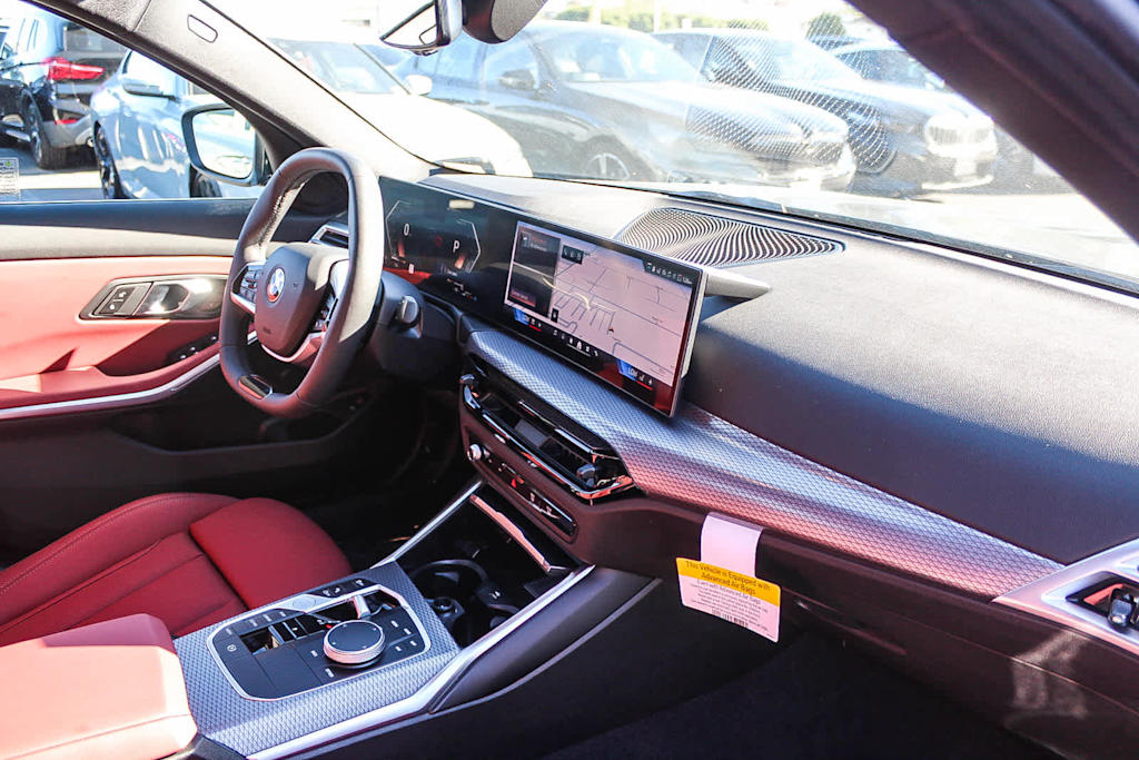 Thumbnail: 2026 BMW 3 Series - 11