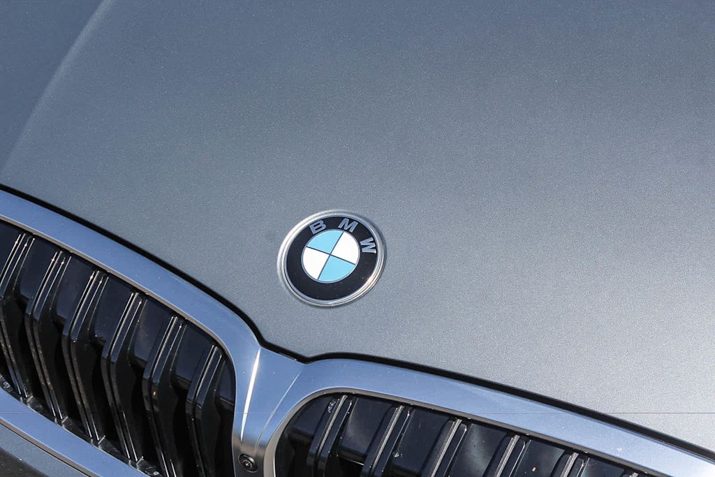 Thumbnail: 2026 BMW 3 Series - 23