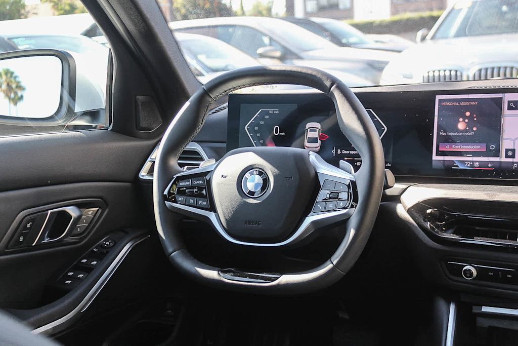 Thumbnail: 2026 BMW 3 Series - 9