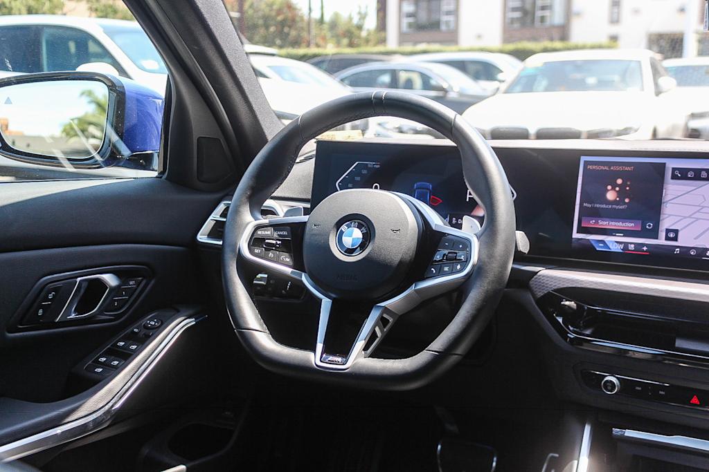 Thumbnail: 2026 BMW 3 Series - 9
