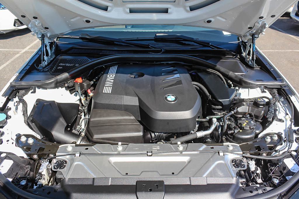 Thumbnail: 2025 BMW 3 Series - 8