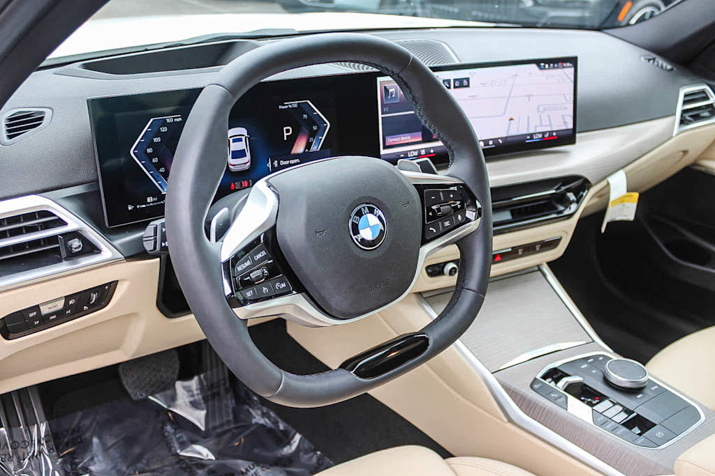 Thumbnail: 2025 BMW 3 Series - 13