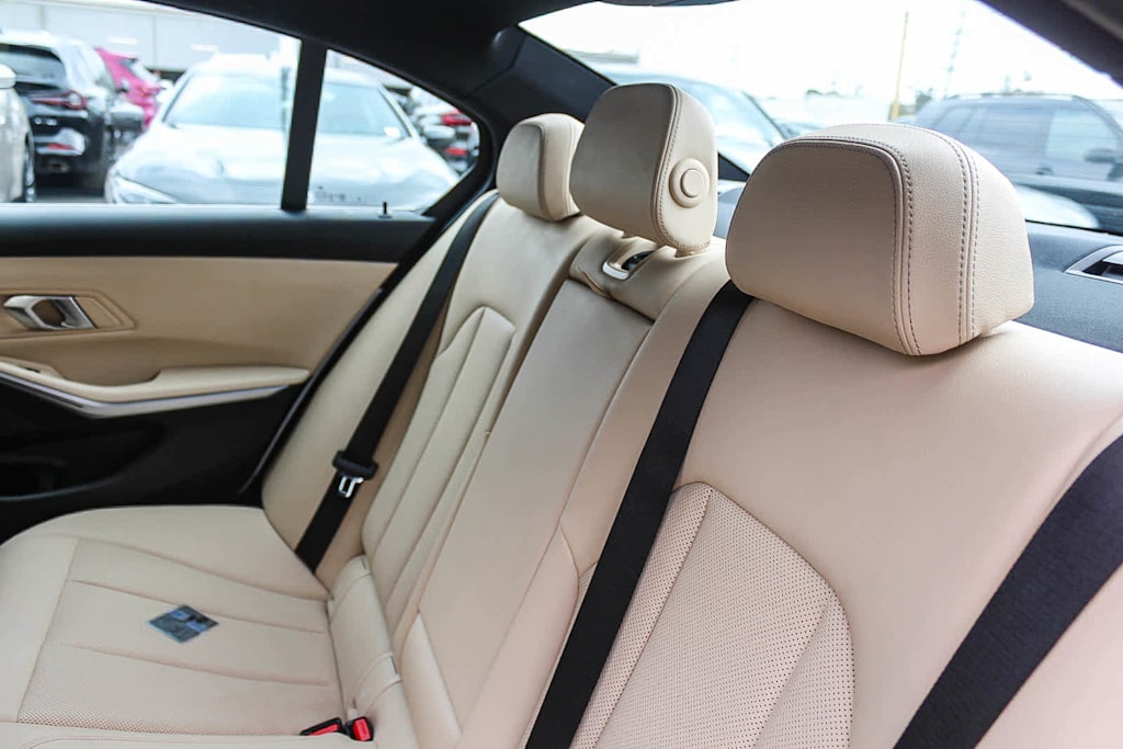 Thumbnail: 2025 BMW 3 Series - 11