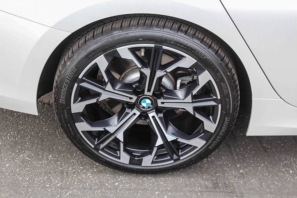 Thumbnail: 2025 BMW 3 Series - 7