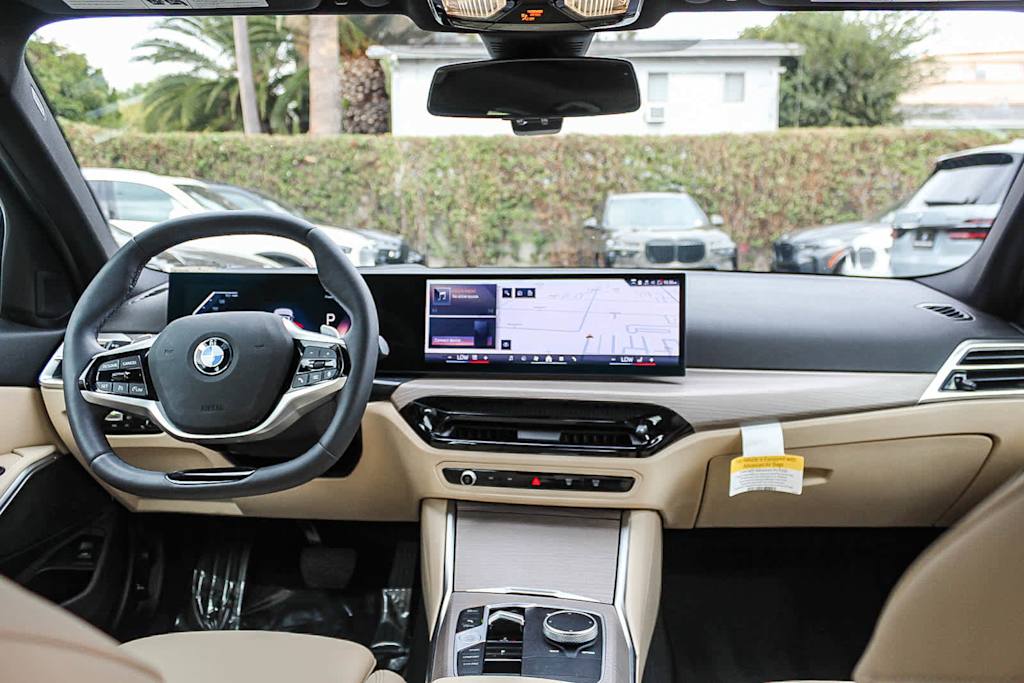 Thumbnail: 2025 BMW 3 Series - 2