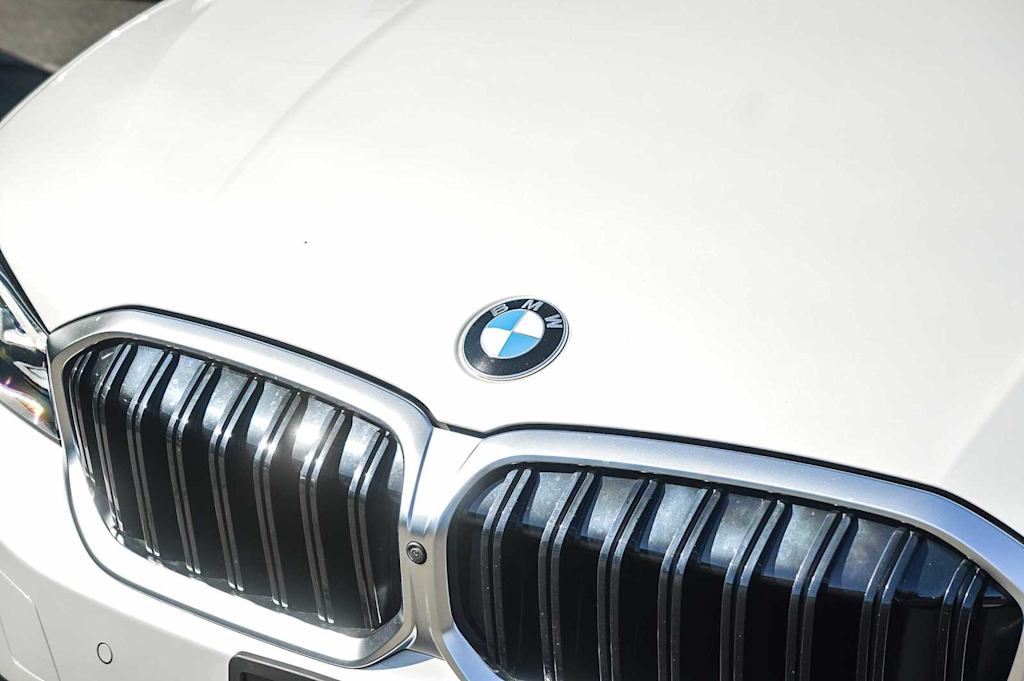 Thumbnail: 2026 BMW 3 Series - 6