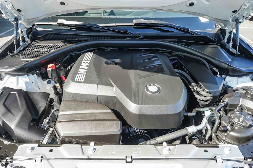 Thumbnail: 2026 BMW 3 Series - 8
