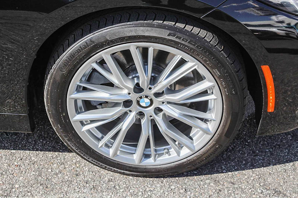 Thumbnail: 2023 BMW 3 Series - 21