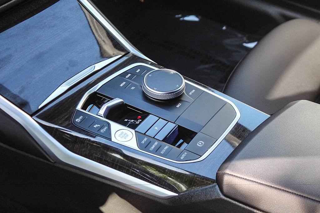 Thumbnail: 2023 BMW 3 Series - 14