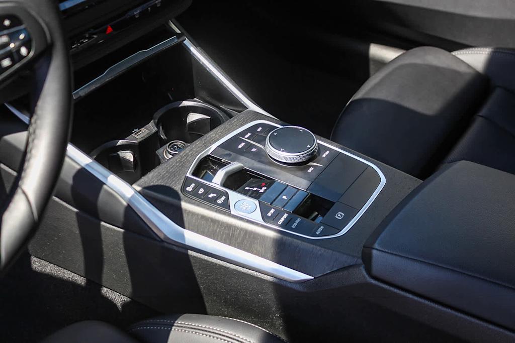 Thumbnail: 2023 BMW 3 Series - 14