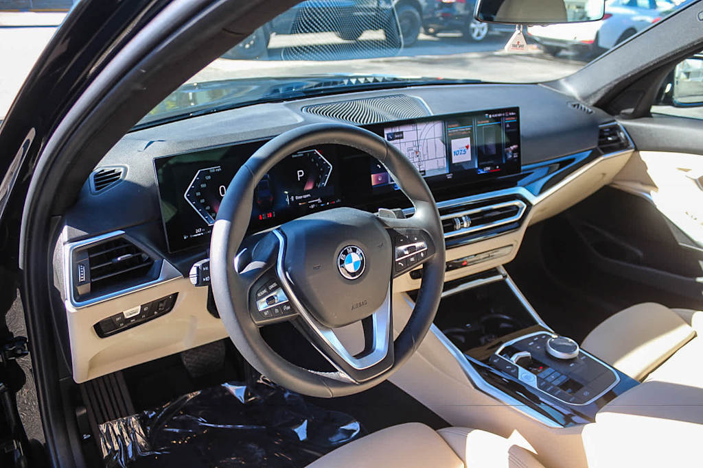Thumbnail: 2024 BMW 3 Series - 11