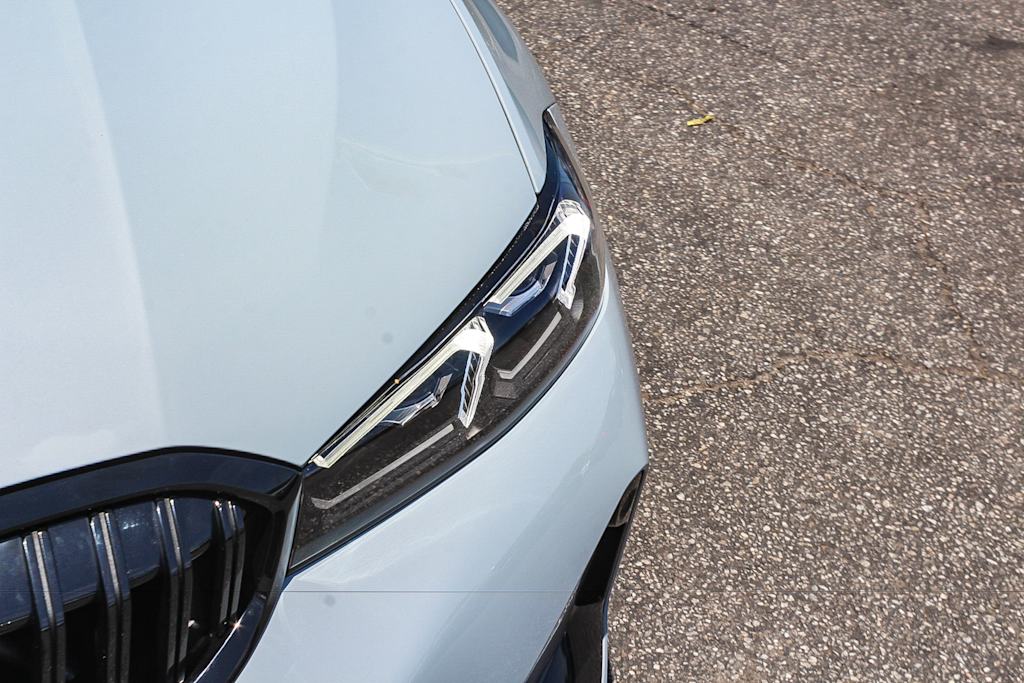 Thumbnail: 2024 BMW 3 Series - 6