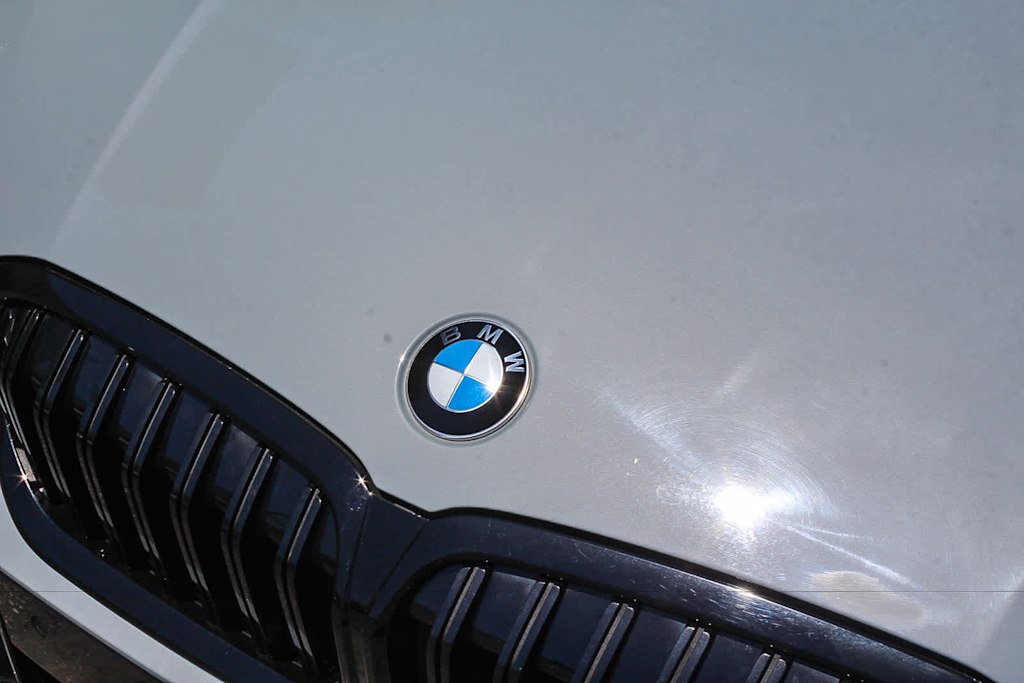 Thumbnail: 2024 BMW 3 Series - 28