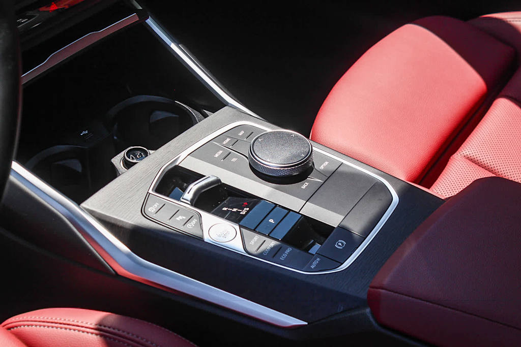 Thumbnail: 2024 BMW 3 Series - 15