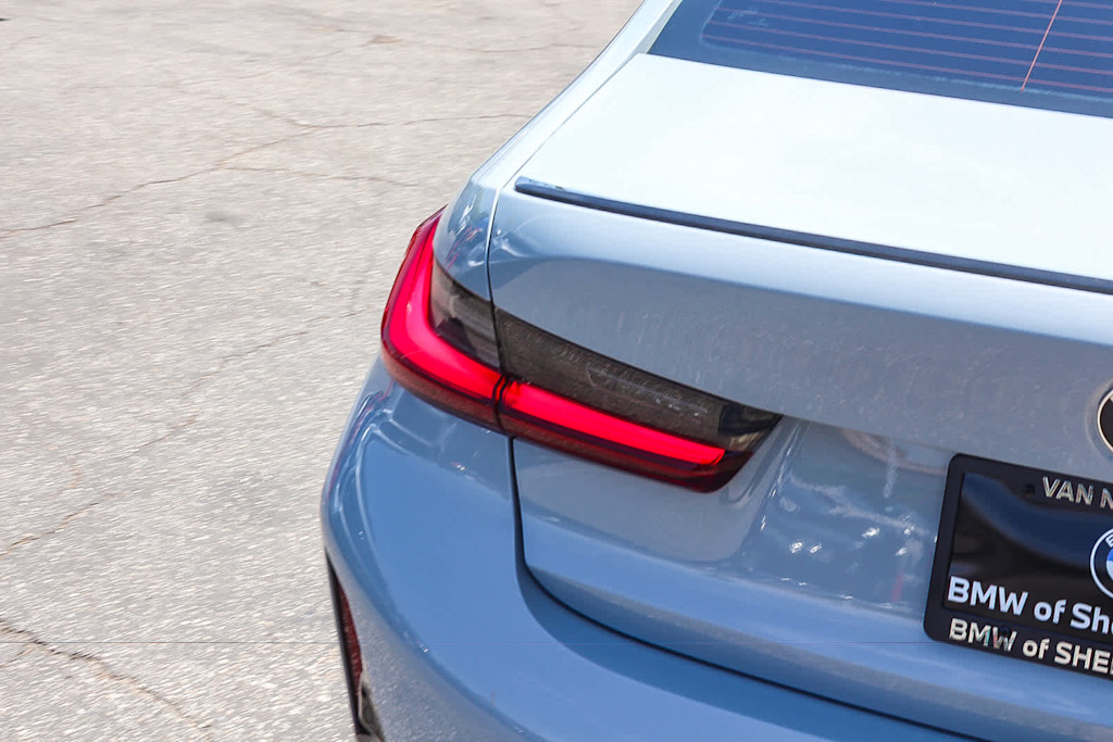 Thumbnail: 2024 BMW 3 Series - 25
