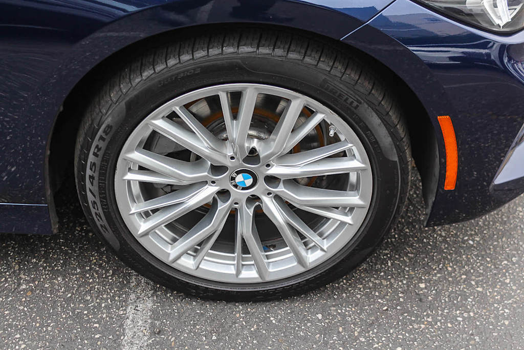 Thumbnail: 2023 BMW 3 Series - 20