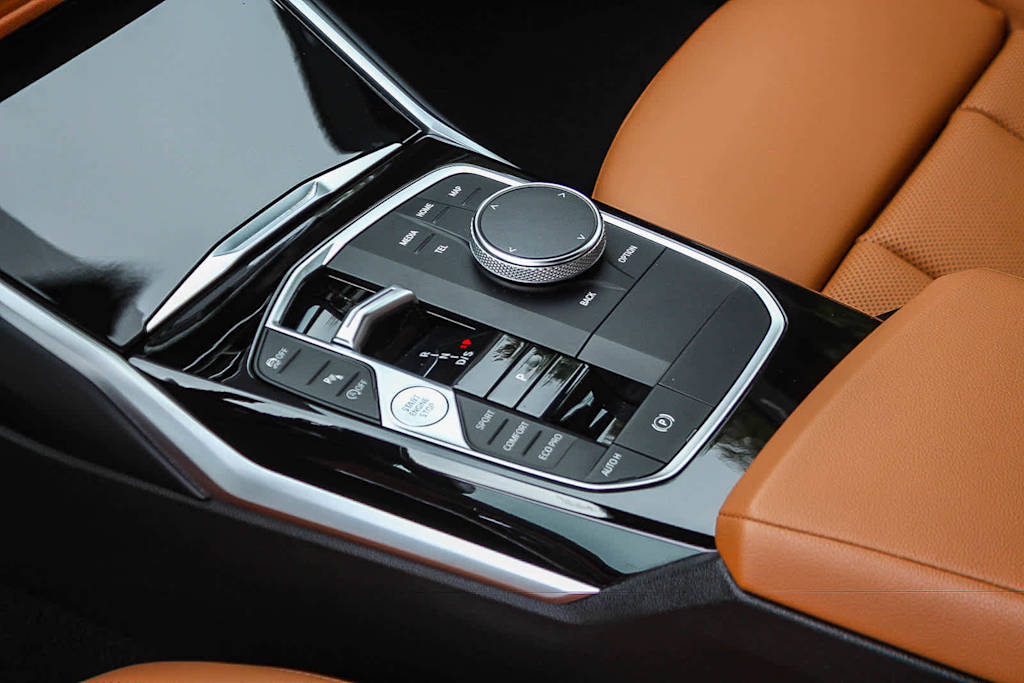 Thumbnail: 2023 BMW 3 Series - 13