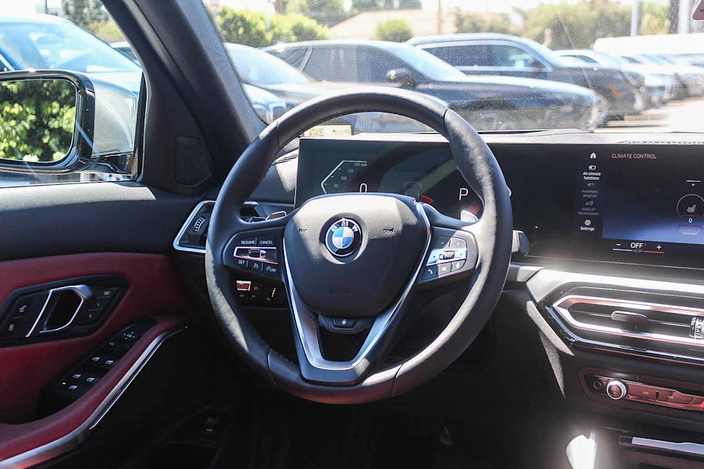 Thumbnail: 2024 BMW 3 Series - 9