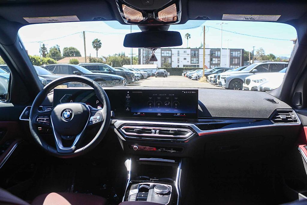 Thumbnail: 2024 BMW 3 Series - 2