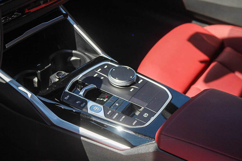 Thumbnail: 2024 BMW 3 Series - 14
