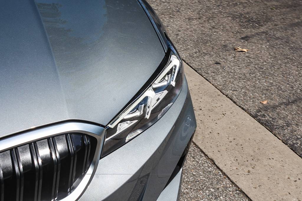 Thumbnail: 2023 BMW 3 Series - 6