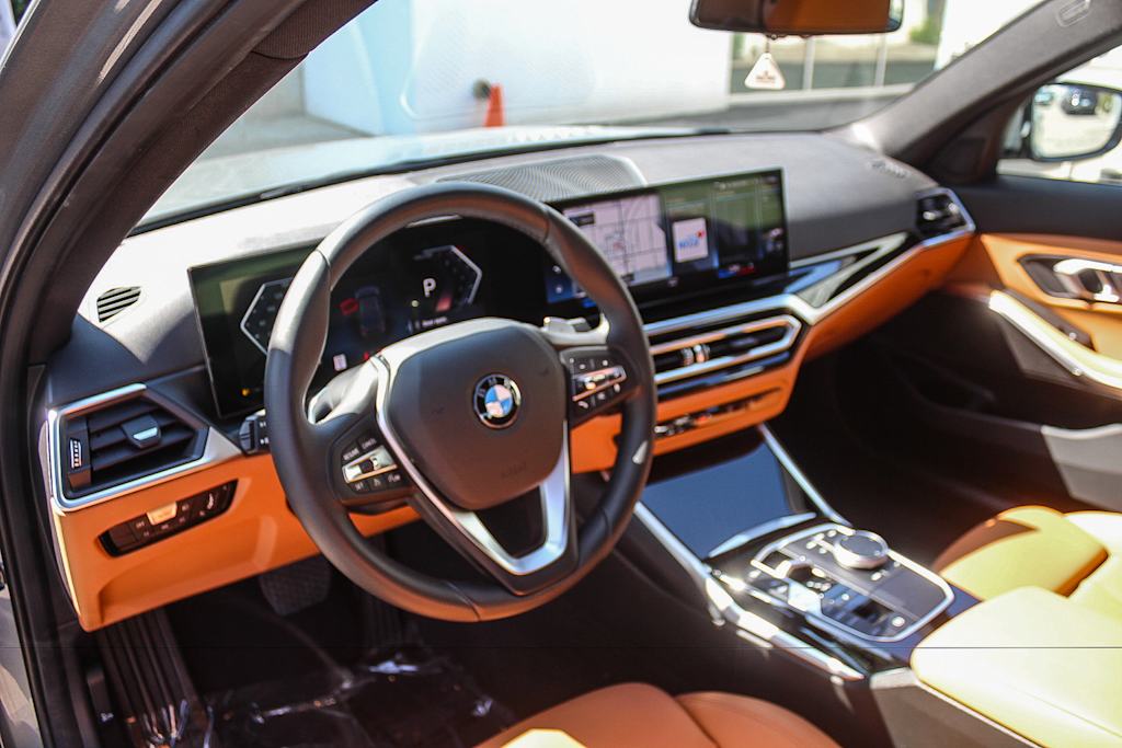 Thumbnail: 2023 BMW 3 Series - 12