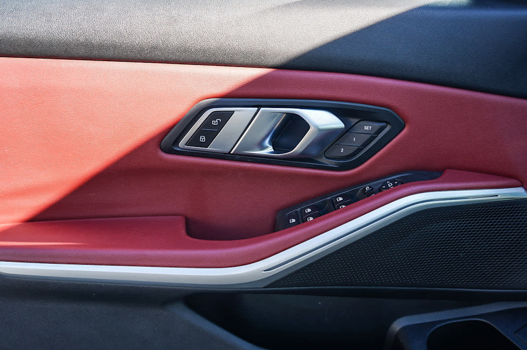 Thumbnail: 2023 BMW 3 Series - 6