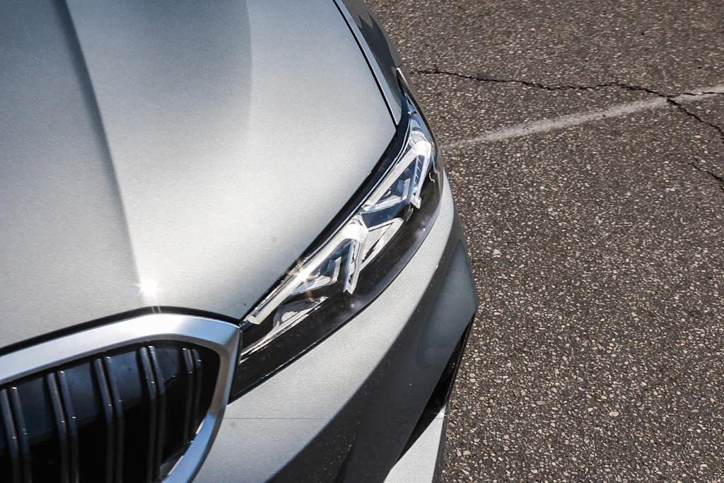 Thumbnail: 2023 BMW 3 Series - 6