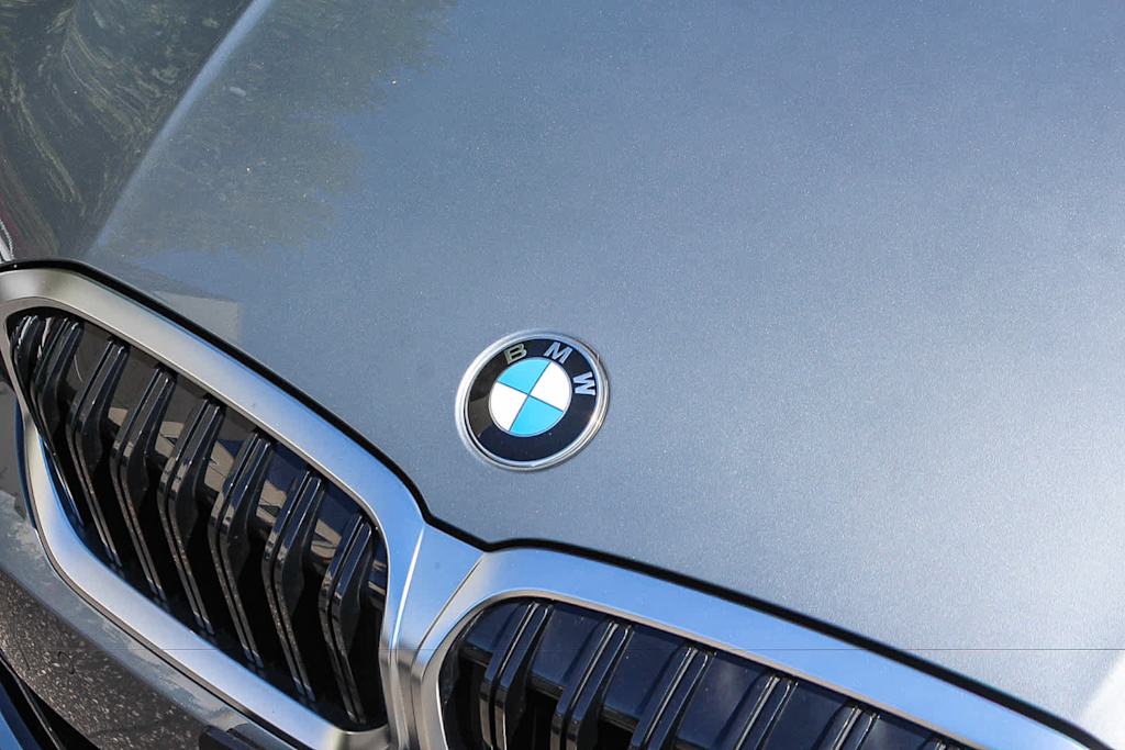 Thumbnail: 2023 BMW 3 Series - 20