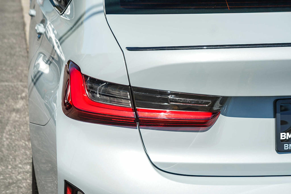 Thumbnail: 2023 BMW 3 Series - 19