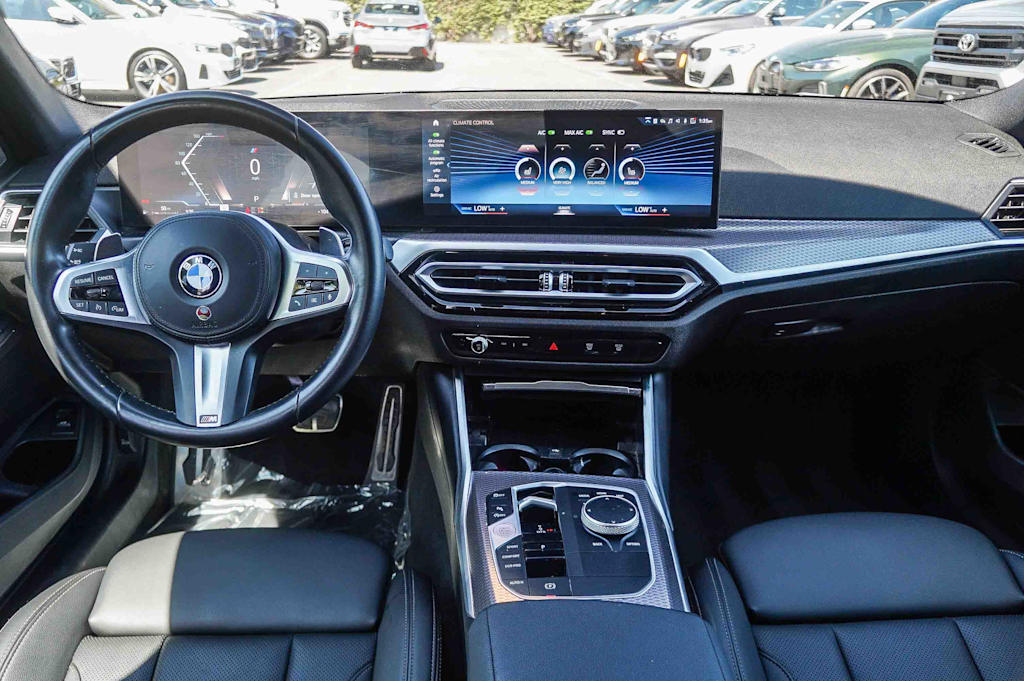 Thumbnail: 2023 BMW 3 Series - 2