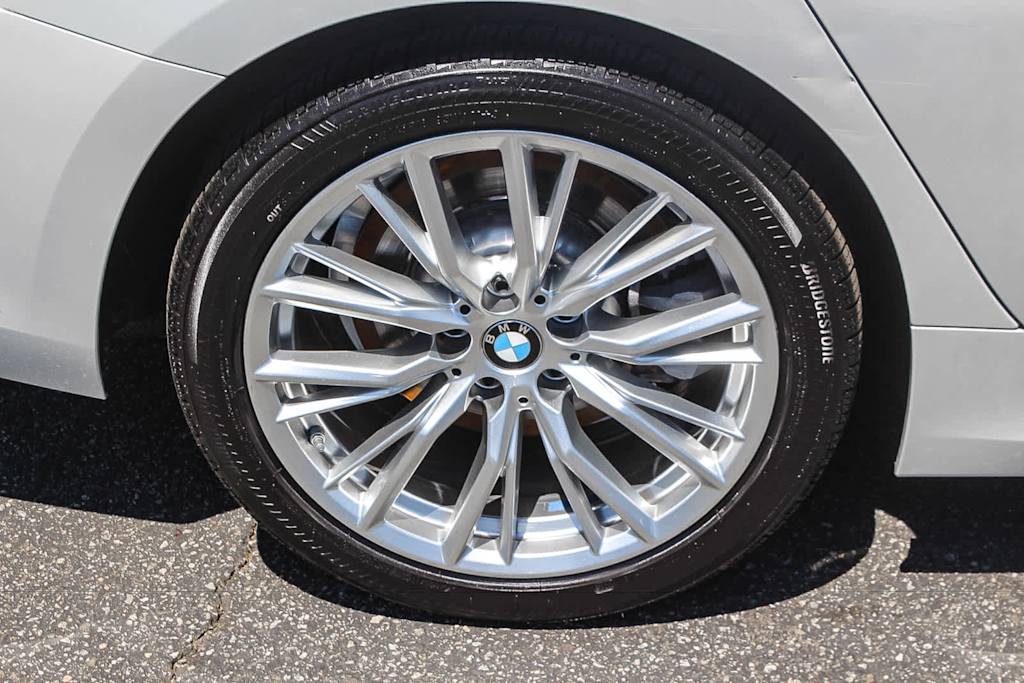 Thumbnail: 2023 BMW 3 Series - 7