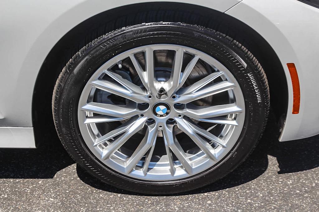 Thumbnail: 2023 BMW 3 Series - 20