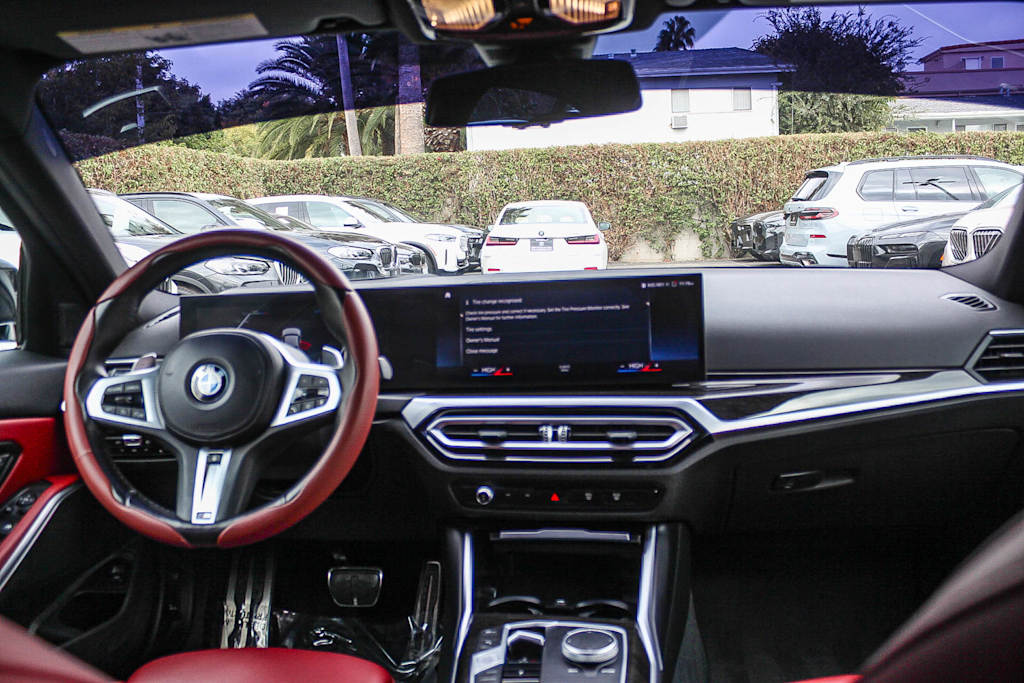 Thumbnail: 2023 BMW 3 Series - 2