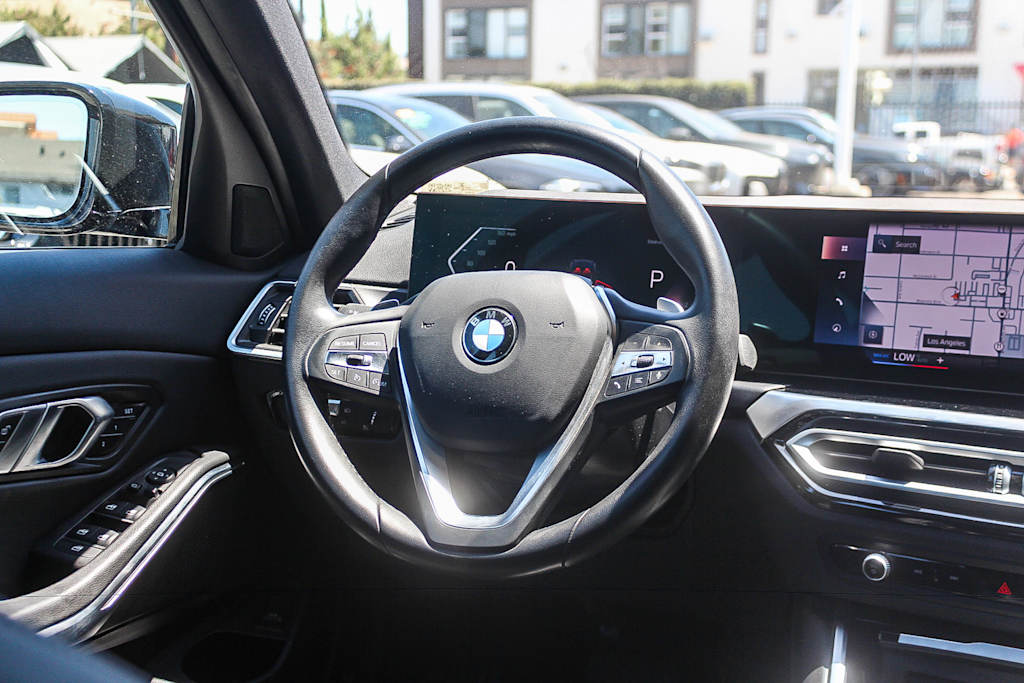 Thumbnail: 2023 BMW 3 Series - 9