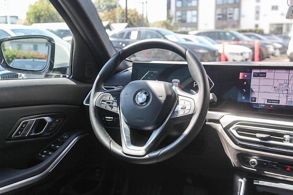 Thumbnail: 2023 BMW 3 Series - 9