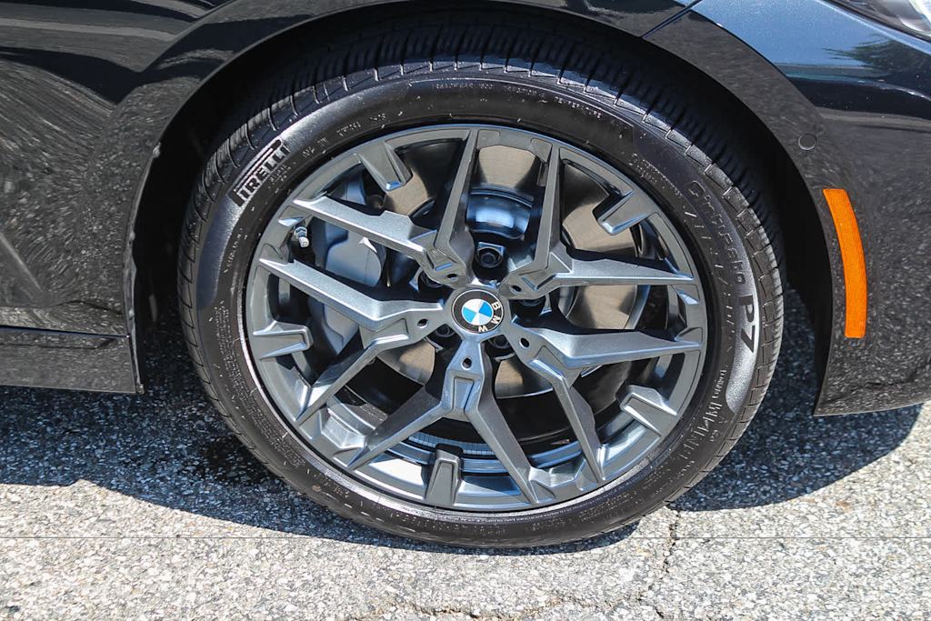 Thumbnail: 2026 BMW 3 Series - 21