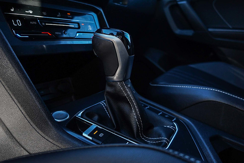 Thumbnail: 2022 Volkswagen Tiguan - 28