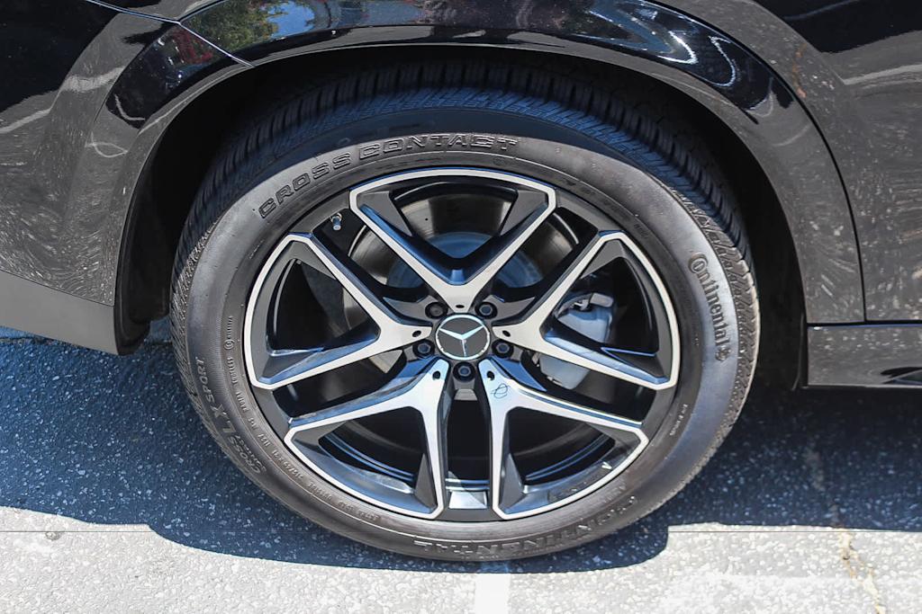 Thumbnail: 2026 Mercedes-Benz GLE - 6