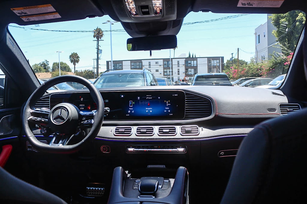 Thumbnail: 2026 Mercedes-Benz GLE - 2