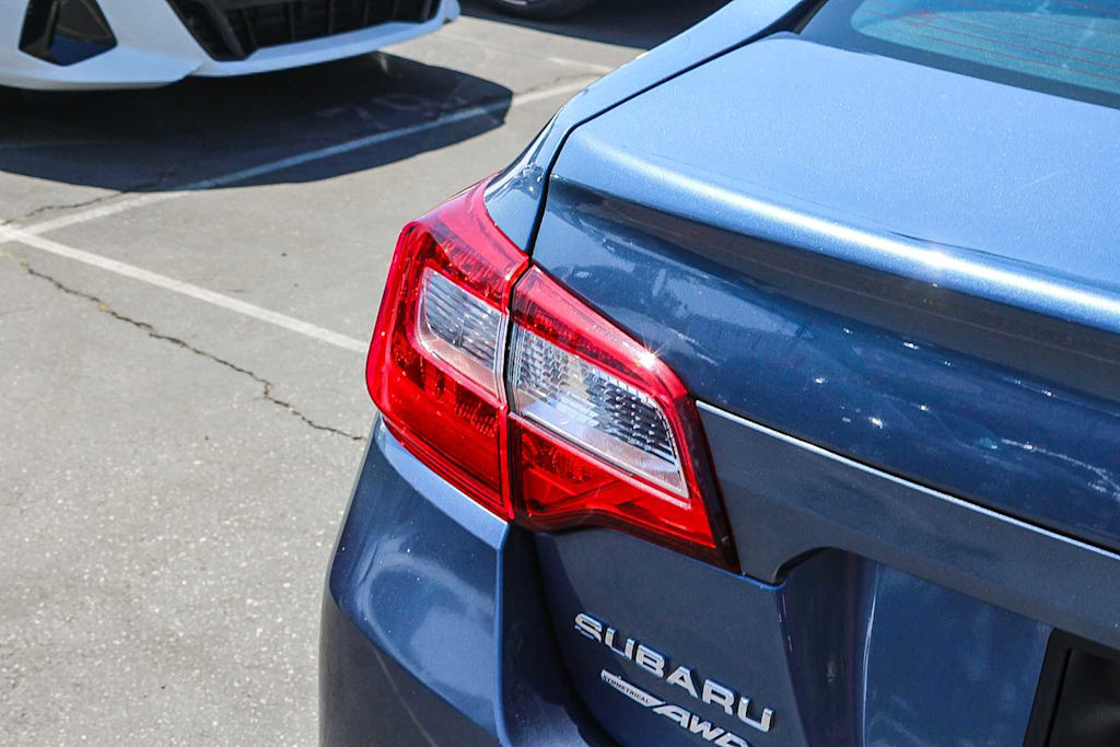 Thumbnail: 2018 Subaru Legacy - 16