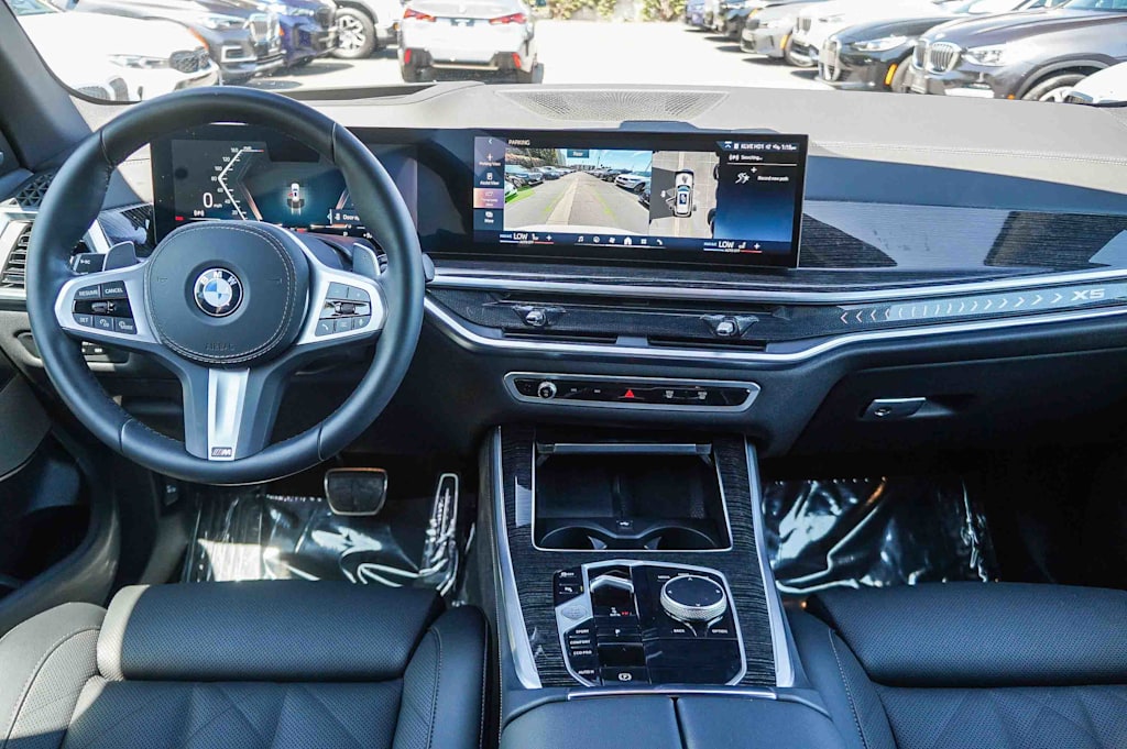 Thumbnail: 2026 BMW X5 - 2
