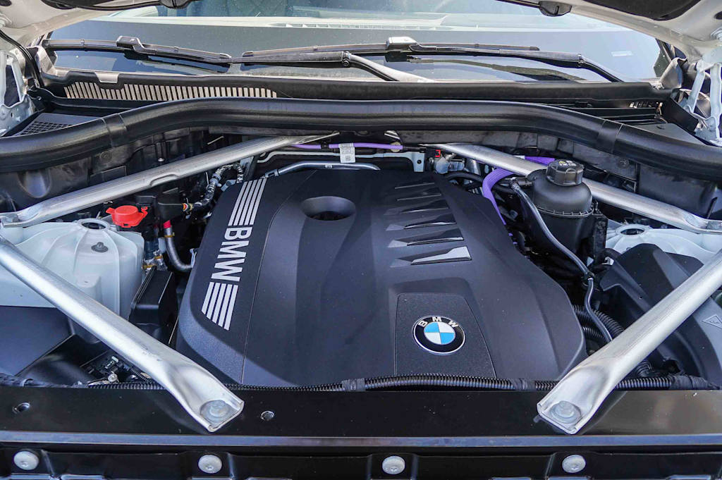 Thumbnail: 2026 BMW X5 - 8