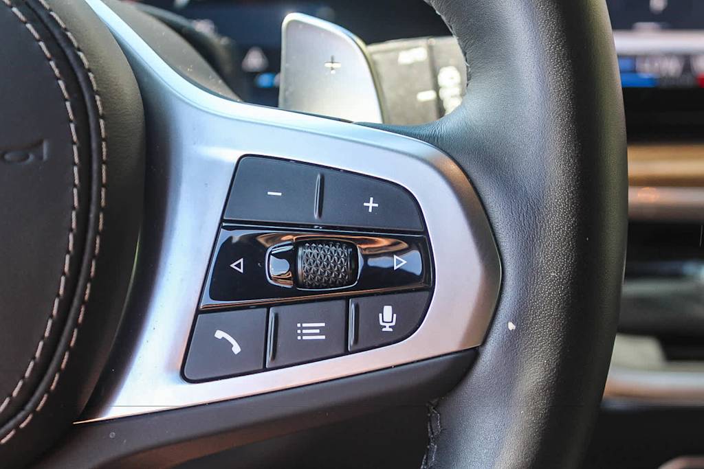 Thumbnail: 2026 BMW X5 - 25