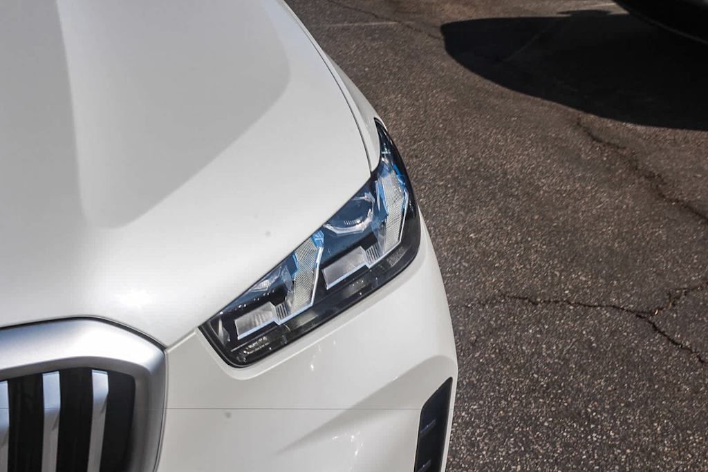 Thumbnail: 2026 BMW X5 - 14