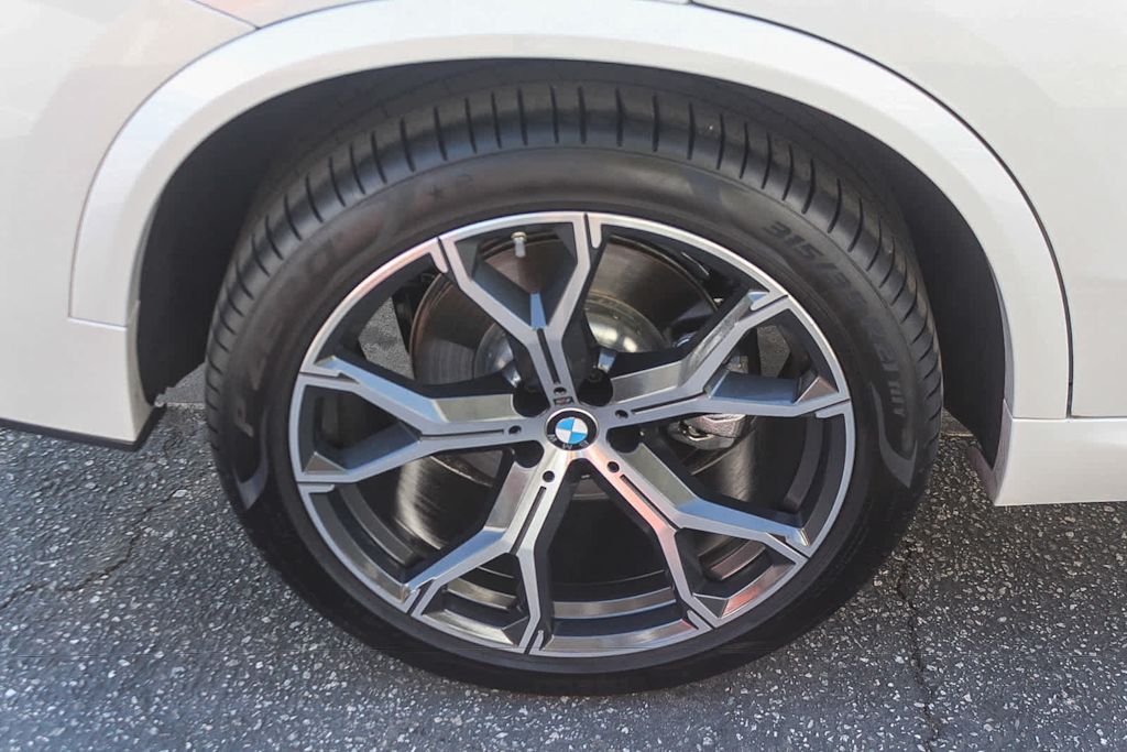 Thumbnail: 2026 BMW X5 - 7