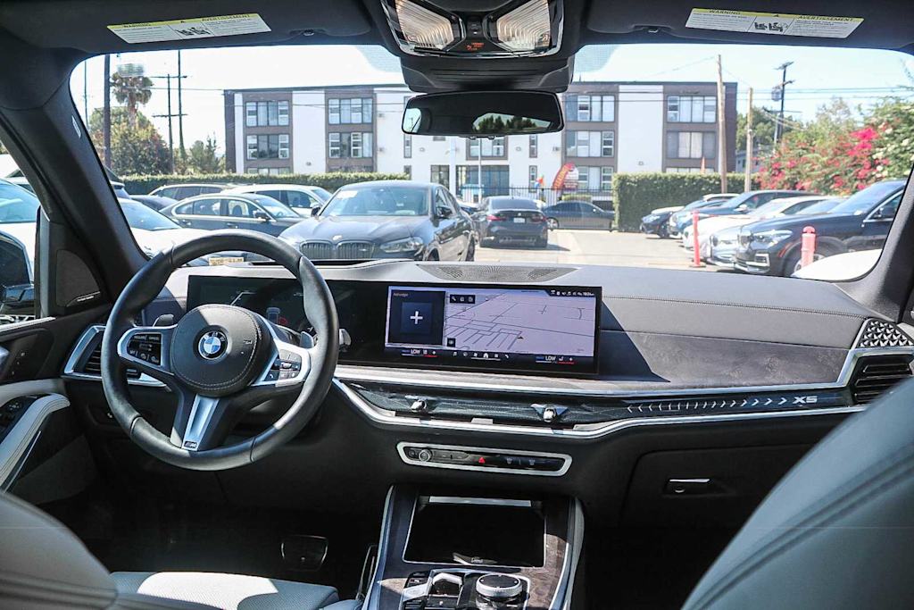 Thumbnail: 2025 BMW X5 - 2