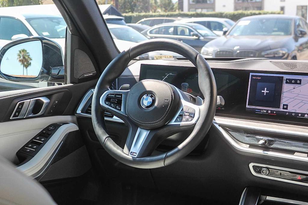 Thumbnail: 2025 BMW X5 - 9